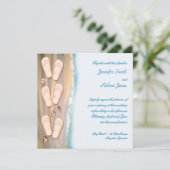 Teenslippers op de uitnodiging voor het huwelijk (Staand voorkant)