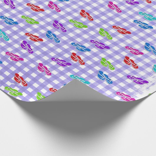 Teenslippers op Gingham Cadeaupapier (Hoek)