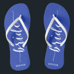 Teenslippers van de Britse Royal Blue Wedding Part<br><div class="desc">Aangepaste Bride eenvoudige royal blue bruiloft party teenslippers met dunne riemen en aanpasbare tekst - u kunt de naam van Bride toevoegen</div>