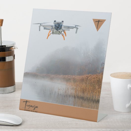 TEGARJA RECLAMEBORD MET VOETSTUK (Insitu)