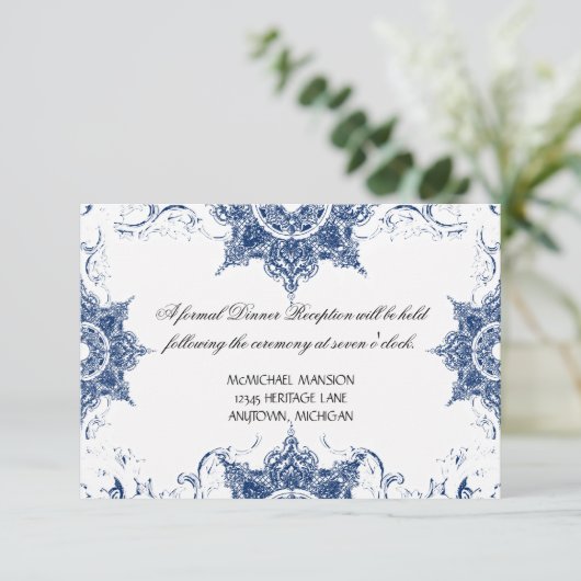 Tegelmarine in wit damast werveling bruiloft recep kaart (Staand voorkant)