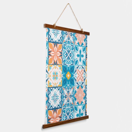  tegels in blauw en oranje hangend wandkleed (Gebogen)