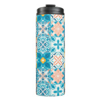 tegels in blauw en oranje