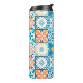 tegels in blauw en oranje thermosbeker (Gedraaid links)