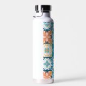 tegels in blauw en oranje waterfles (Rechts)