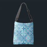 tegels in blauw en wit crossbody tas<br><div class="desc">Handgeschilderde diverse  tegels met bloemenelementen</div>