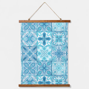 tegels in blauw en wit hangend wandkleed