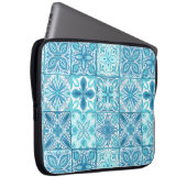 tegels in blauw en wit laptop sleeve (Voorkant Rechts)