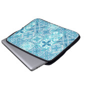 tegels in blauw en wit laptop sleeve (Voorkant onderkant)