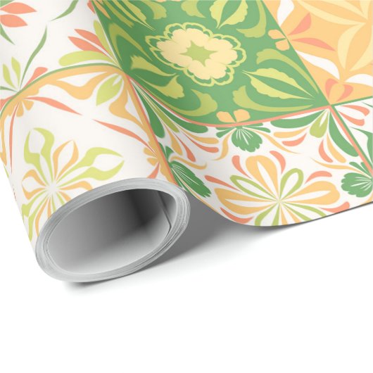  tegels in groen en geel cadeaupapier (Rol Hoek)