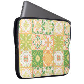 tegels in groen en geel laptop sleeve (Voorkant Rechts)