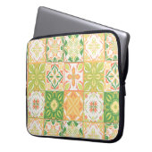 tegels in groen en geel laptop sleeve (Voorkant Links)