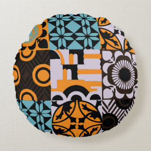 tegels: ingewikkelde decoratieve details. rond kussen
