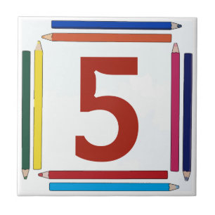 Tegels met gekleurde penningen Letter- en House Nu Tegeltje