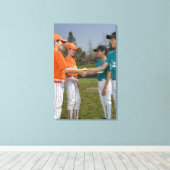 Tegenstanders schudden handen canvas afdruk (Insitu (Houten vloer))