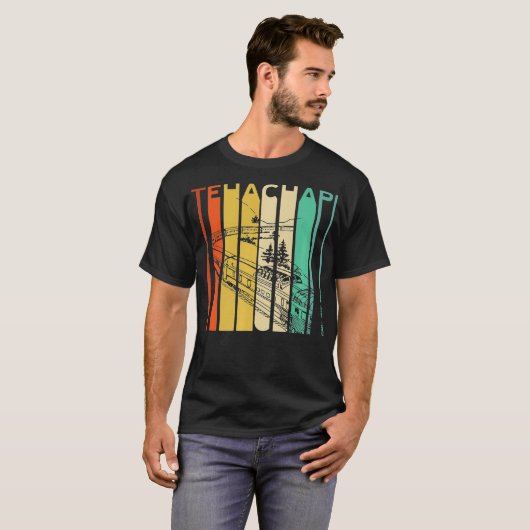 Tehachapi Loop California Mountains Retro Train T-shirt (Voorkant volledig)