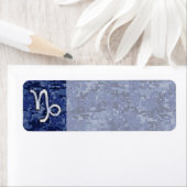 Teken van de jachthaven op de blauwe digitale jach etiket (Insitu)