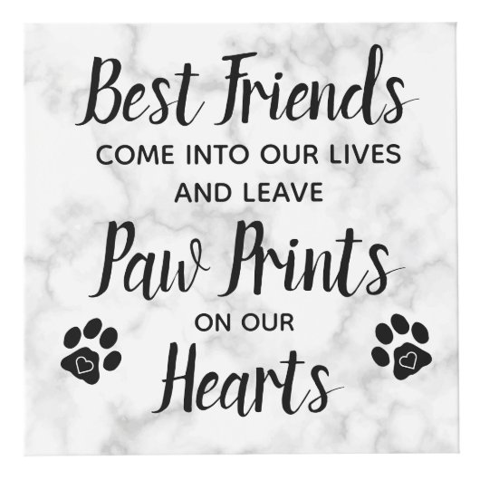 Tekenafdrukken op onze foto van het hoofdartikel kubus (Rechts)