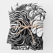 Tekening met flens van zwarte en witte kleur inpakpapier vel (In situ)