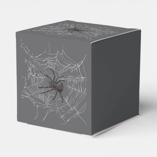 Tekening van de zwarte weduwespin en spinnenweb-ku bedankdoosjes (Achterkant)