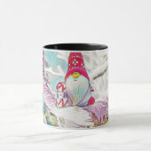 tekening van een gnoom op een sneeuwboom mok (Midden)