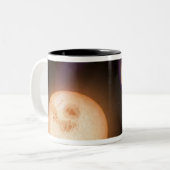 Tekening van een kunstenaar 2 tweekleurige koffiemok (Voorkant links)