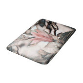 Tekening van een roze magnoliumbloemtakbadmat badmat (Gekanteld)