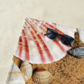  tekening van zeespalen op zand strandlaken (In situ)