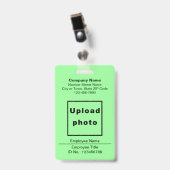 Tekst gebaseerd met lichtgroene badge met werkneme (Voorzijde met clip)