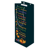 Tekst kleurrijke Cornucopia Friendsgiving Party Wijn Cadeautas (Achterkant Gekanteld)