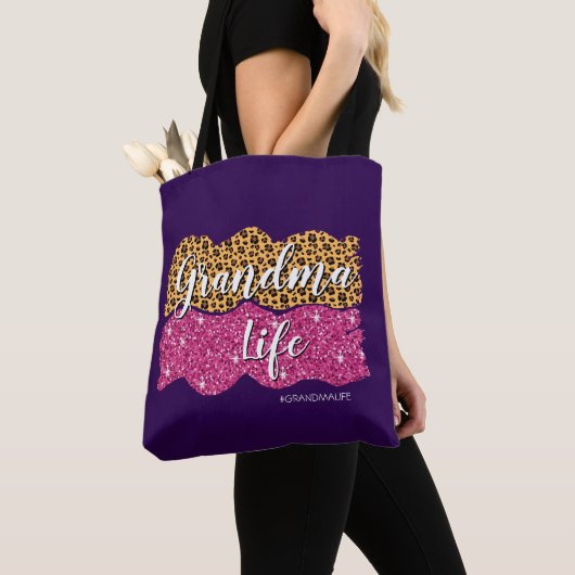 Tekst toevoegen Naam #GrandmaLife Grandma Life Tote Bag (Dichtbij)