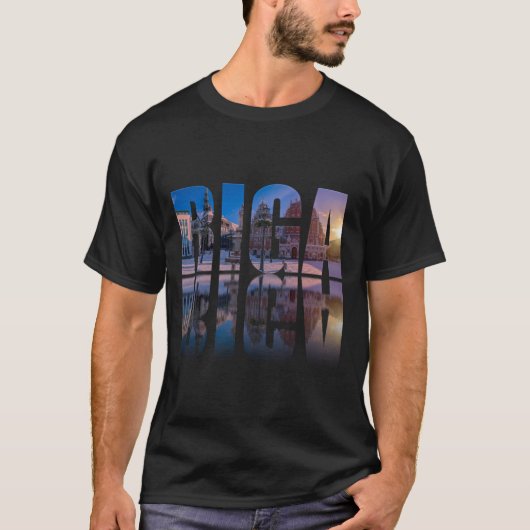 Tekst van Riga, Letland T-shirt (Voorkant)