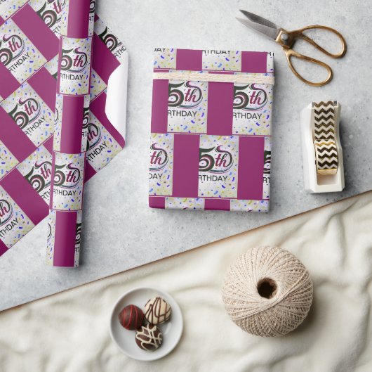 Tekst voor 15e verjaardag met feestconfetti cadeaupapier (Crafts)