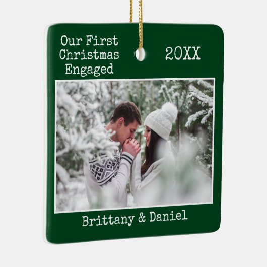 Tekst voor schrijfmachine Eerste Kerstmis Ingegrav Keramisch Ornament (Rechts)