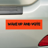 tekst : wakker worden en stemmen bumpersticker (Op auto)