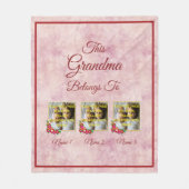 Tekst wijzigen Voeg 3 foto's toe waar deze oma toe Fleece Deken (Voorkant)