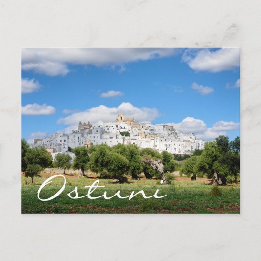 Teksttekst briefkaart witte stad Ostuni en olijfbo (Voorkant)