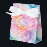 Tekstvak Bedankdoosjes<br><div class="desc">Party gunstbox wordt getoond in een kleurrijke inktwerveling art print. Pas dit object aan en voeg het toe of koop het zoals het wordt weergegeven. Tip: Voeg er een sticker aan toe met namen en voeg wat lint toe. Gelicentieerd Afbeelding Tip: Voeg gewoon je geweldige lekkernijen toe en voeg wat...</div>