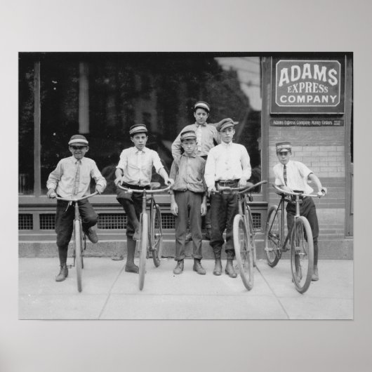 Telegram Messenger Jongens, 1911. Antieke Foto Poster (Voorkant)