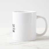 TELLS DAD JOKES IN RANDOM GROTE KOFFIEKOP (Rechts)