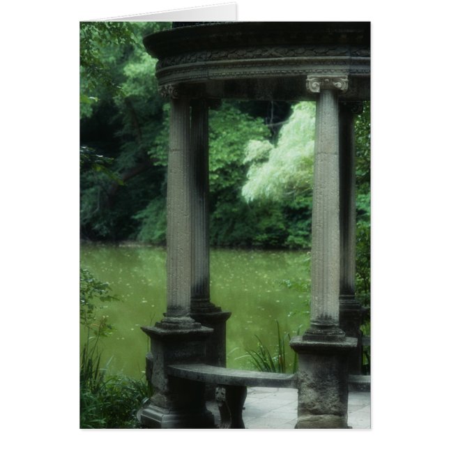 Tempel van de liefde bij de oude Westbury Gardens (Voorkant)