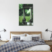 Tempel van de liefde bij de oude Westbury Gardens Canvas Afdruk (Insitu (Slaapkamer))