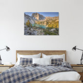 Temple Crag en Second Lake Canvas Afdruk (Insitu (Slaapkamer))