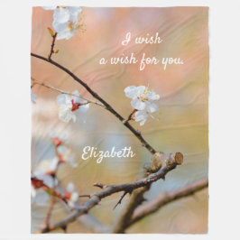 Tender Japanse Abrikozenbloesems Fleece Deken