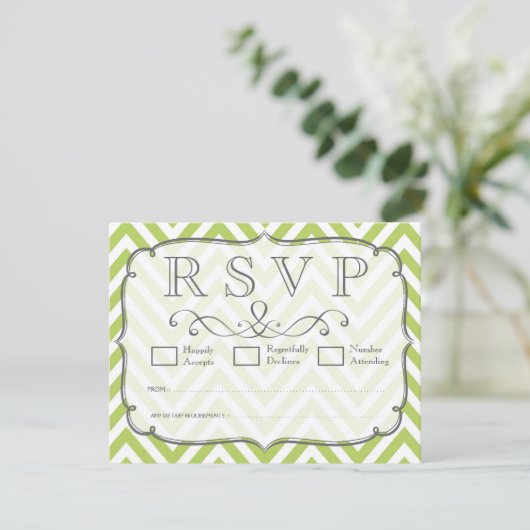 Tender schiet groene Chevron bruiloft RSVP Kaarten (Staand voorkant)