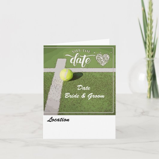 Tennis ball op groen met liefde op groene rechtban (Voorkant)