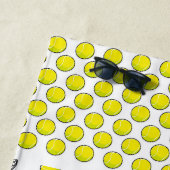 Tennis Ball Racquet Yellow White Black Sports Strandlaken (In situ)