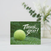 Tennis Bedankt voor je kaart met bal op groen (Staand voorkant)