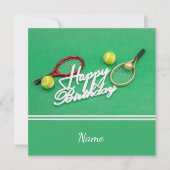 Tennis Birthday-kaart met racket en bal op groen Kaart (Voorkant)