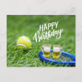 Tennis Birthday met bal en bier op groen gras Briefkaart (Voorkant)
